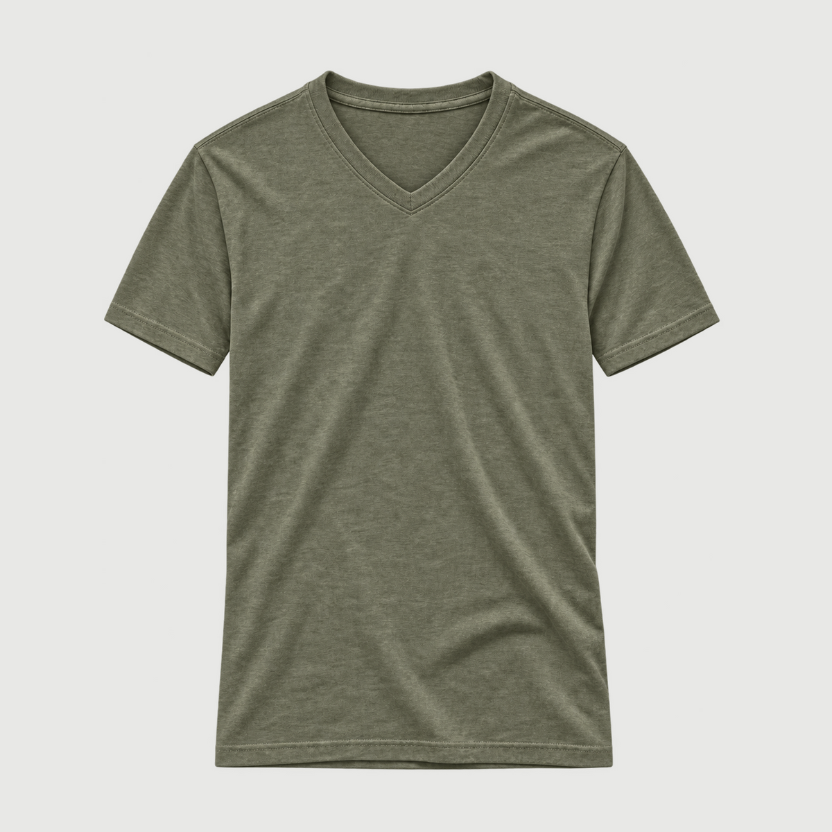 V-neck t-shirt